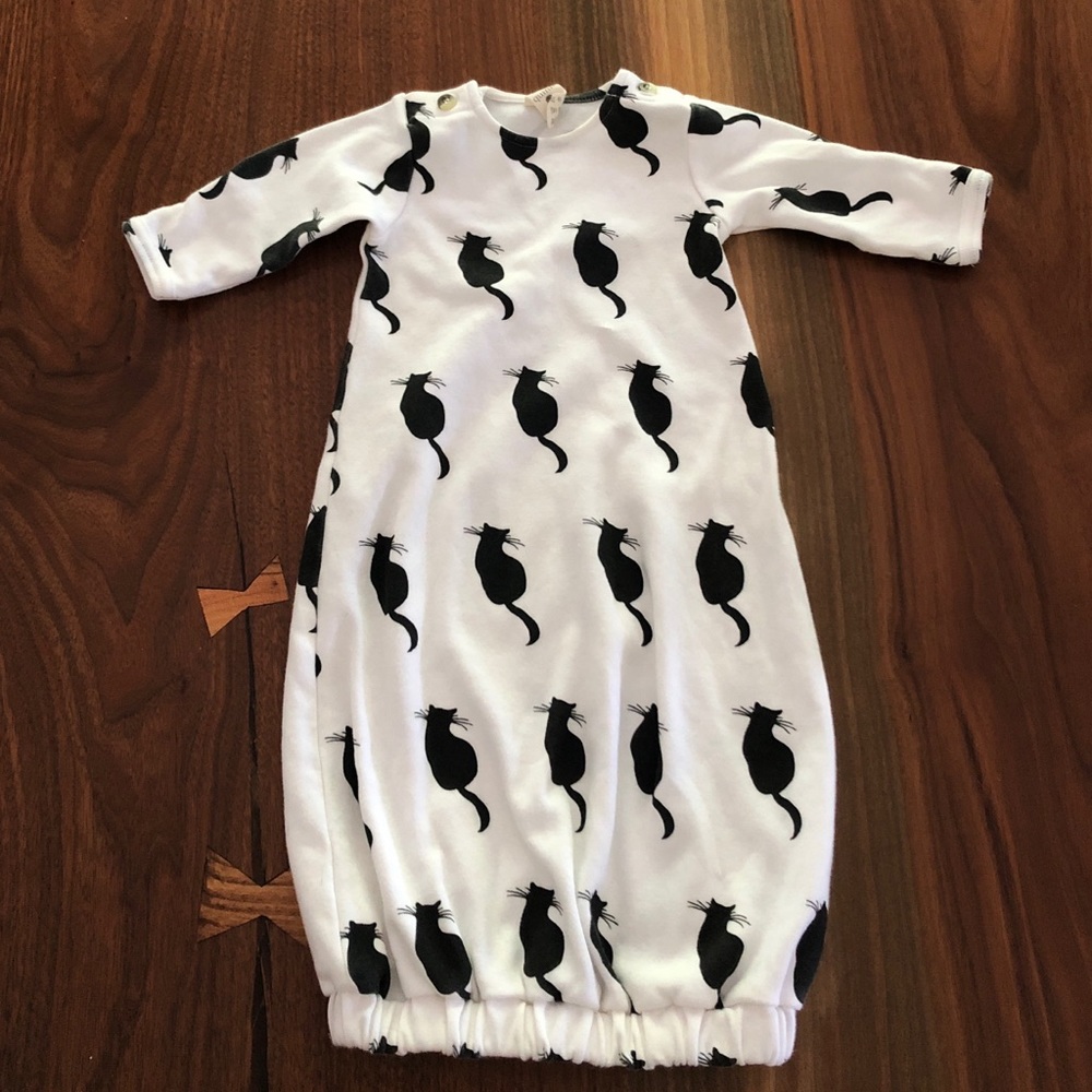 Kate Quinn Cat Infant Button Sacque 0-3 months